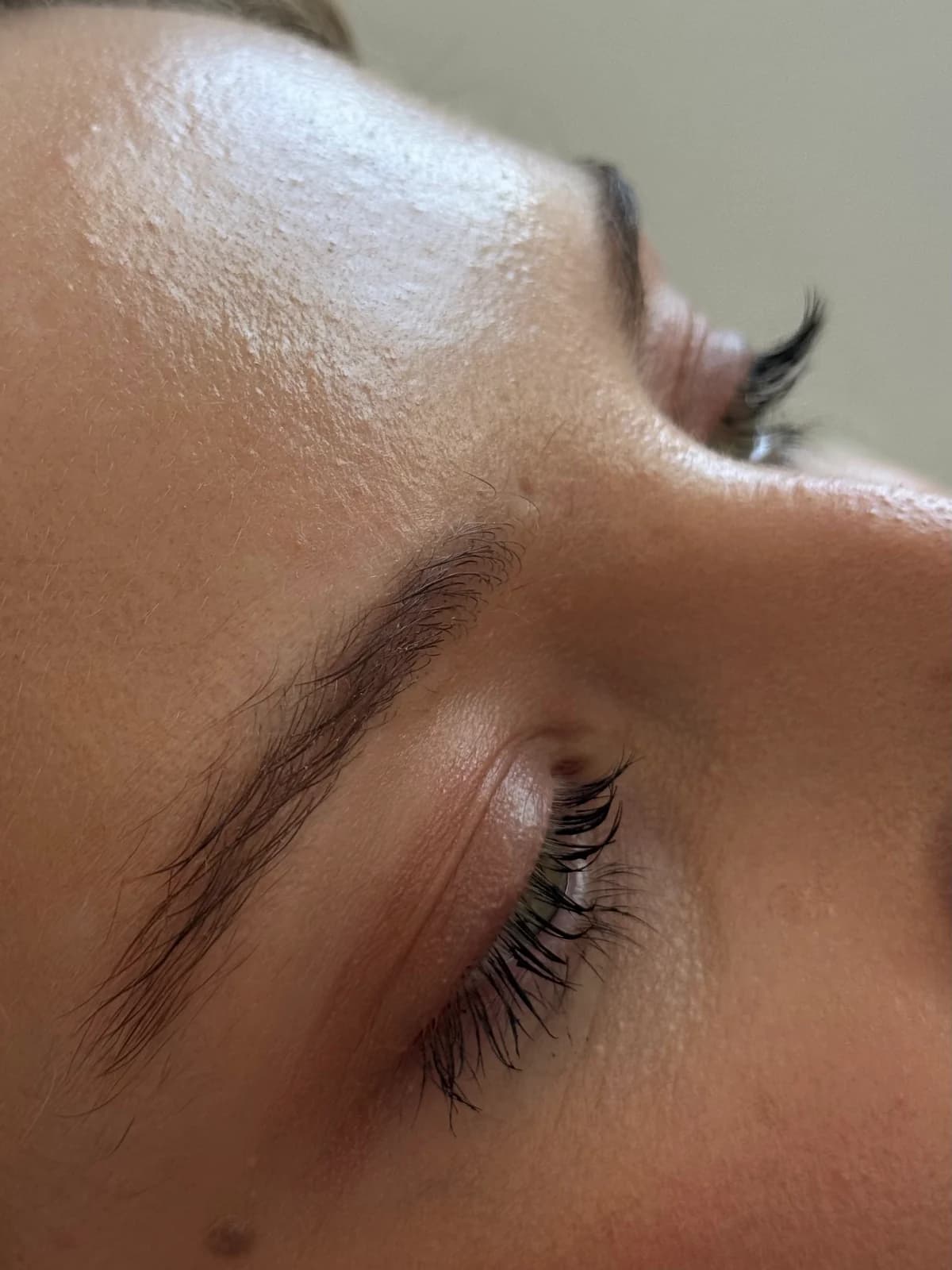 Brow Lamination · Before · Lash Glow Porto